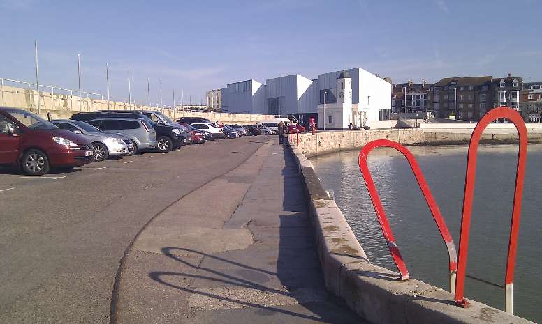 Pay & Display on Harbour Wall Pier