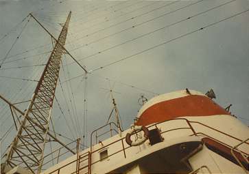 Ross Revenge mast perspective