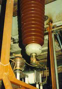 Thru deck arial feed insulator