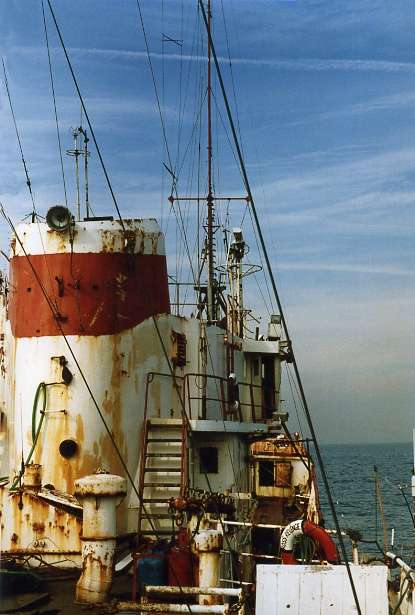 Starboard side from rear deck