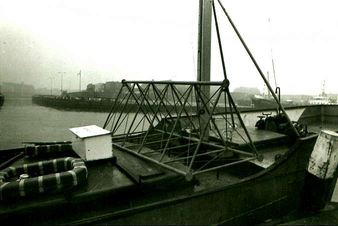 Mast section on the Dolfijn