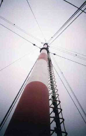 MV Communicator Antenna Mast