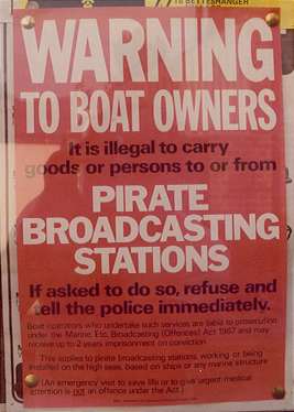 Warning poster to boat owners