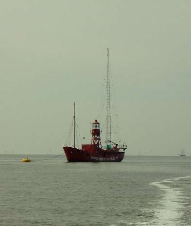 Jenny Baynton moored at sea 5