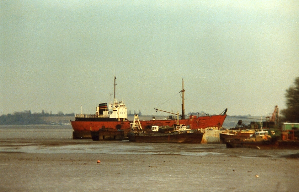 MV Communicator at Mistley