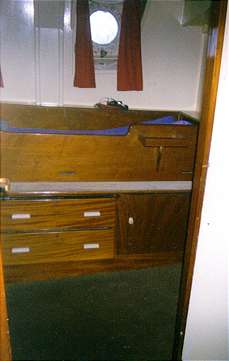 LV18 typical cabin