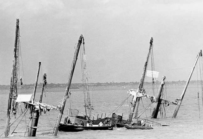 Wreck SS Richard Montgomery dive 1970's