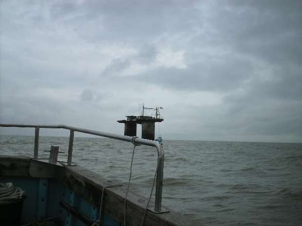 Tendering Sealand