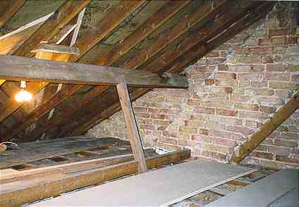 Raftyers & floor to side