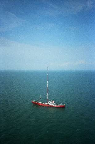Ross Revenge port side distant