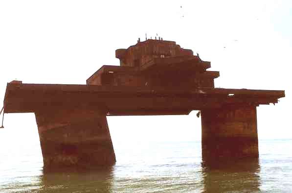 Tongue Fort July 1992 i