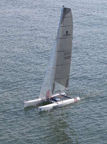Leading Yacht east of fort