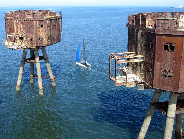 GBR 016 rounds towers
